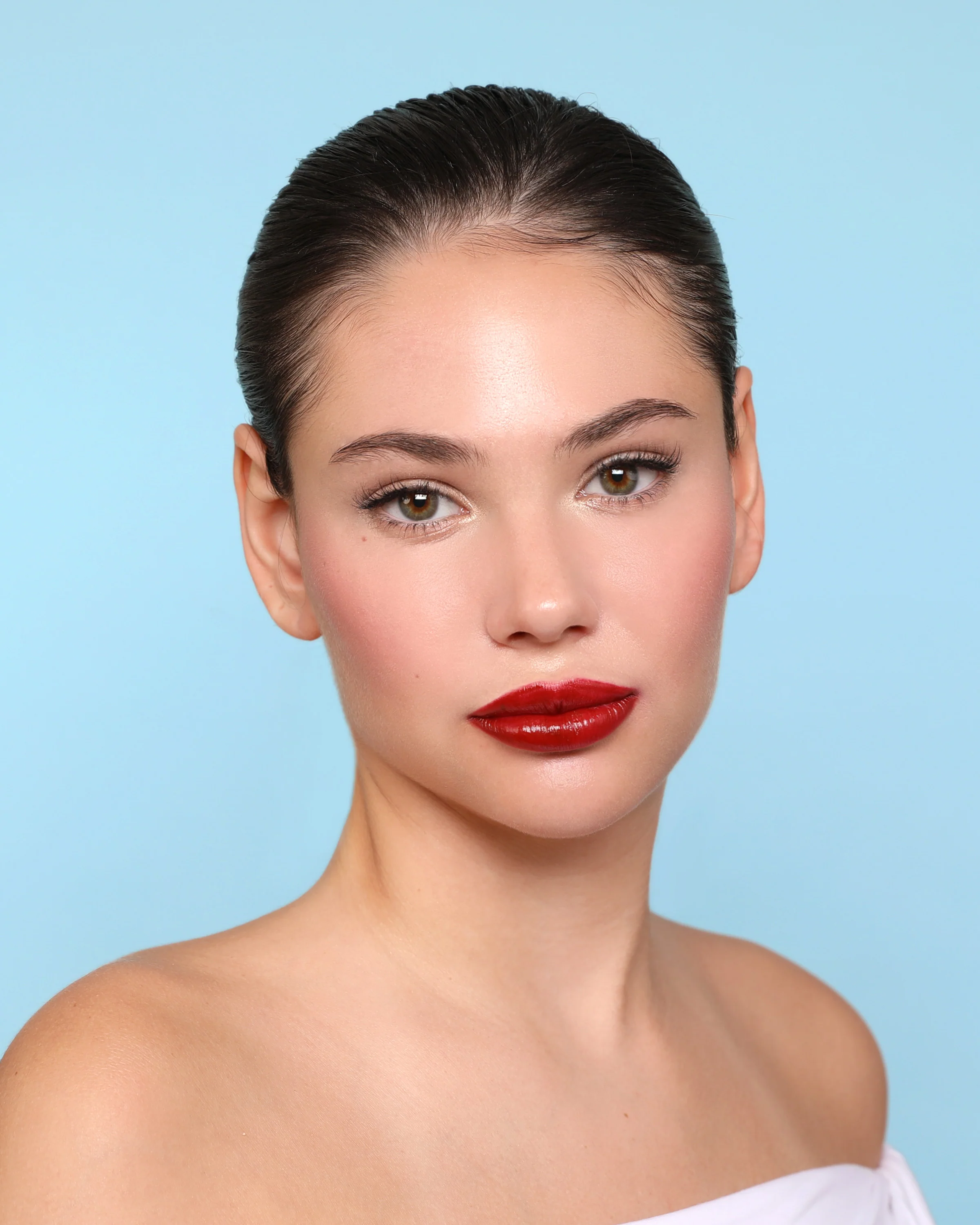 Chic Satin Lipstick (008, Bold) - Image 3