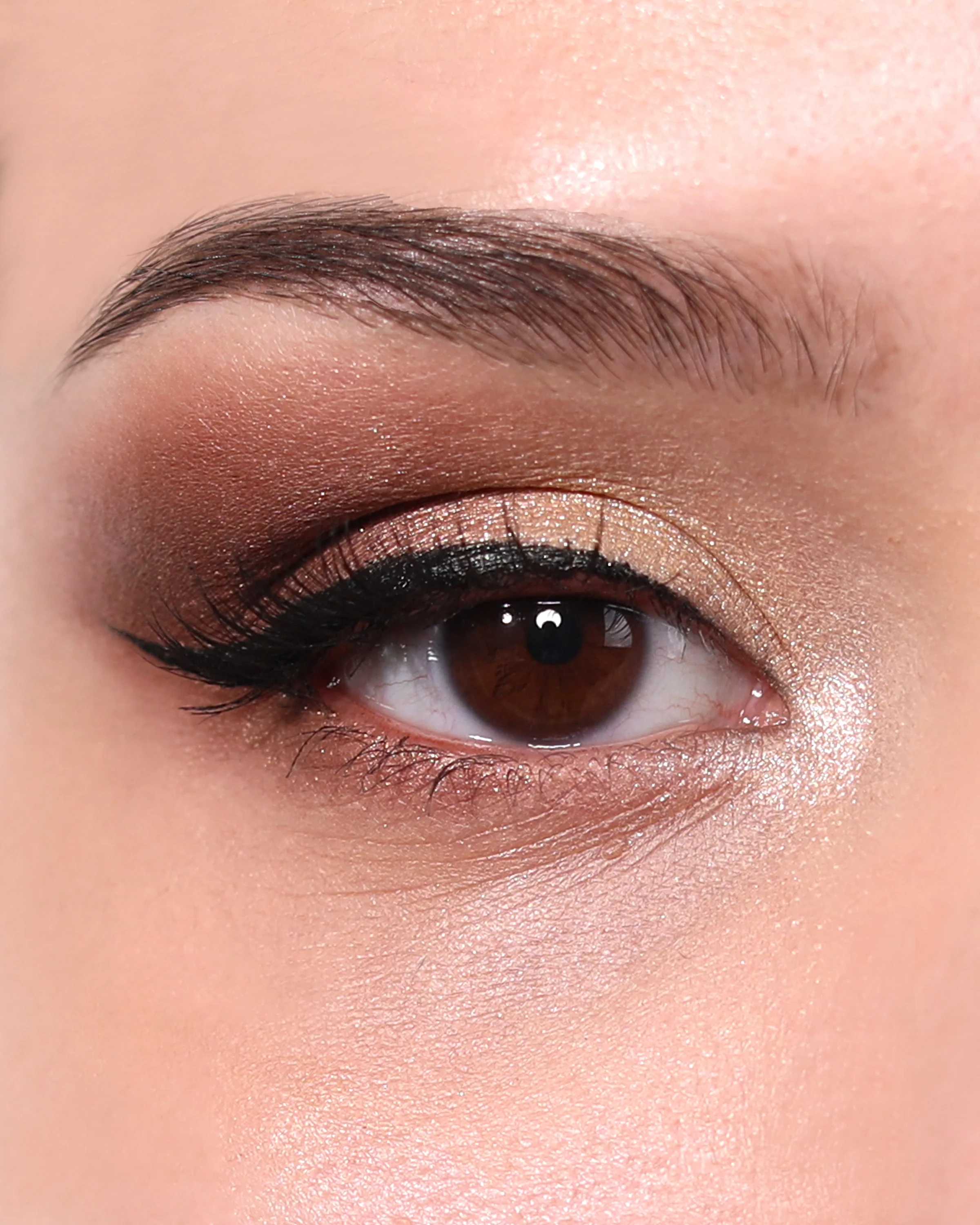 Cosmic Desire Eyeshadow Palette - Image 4