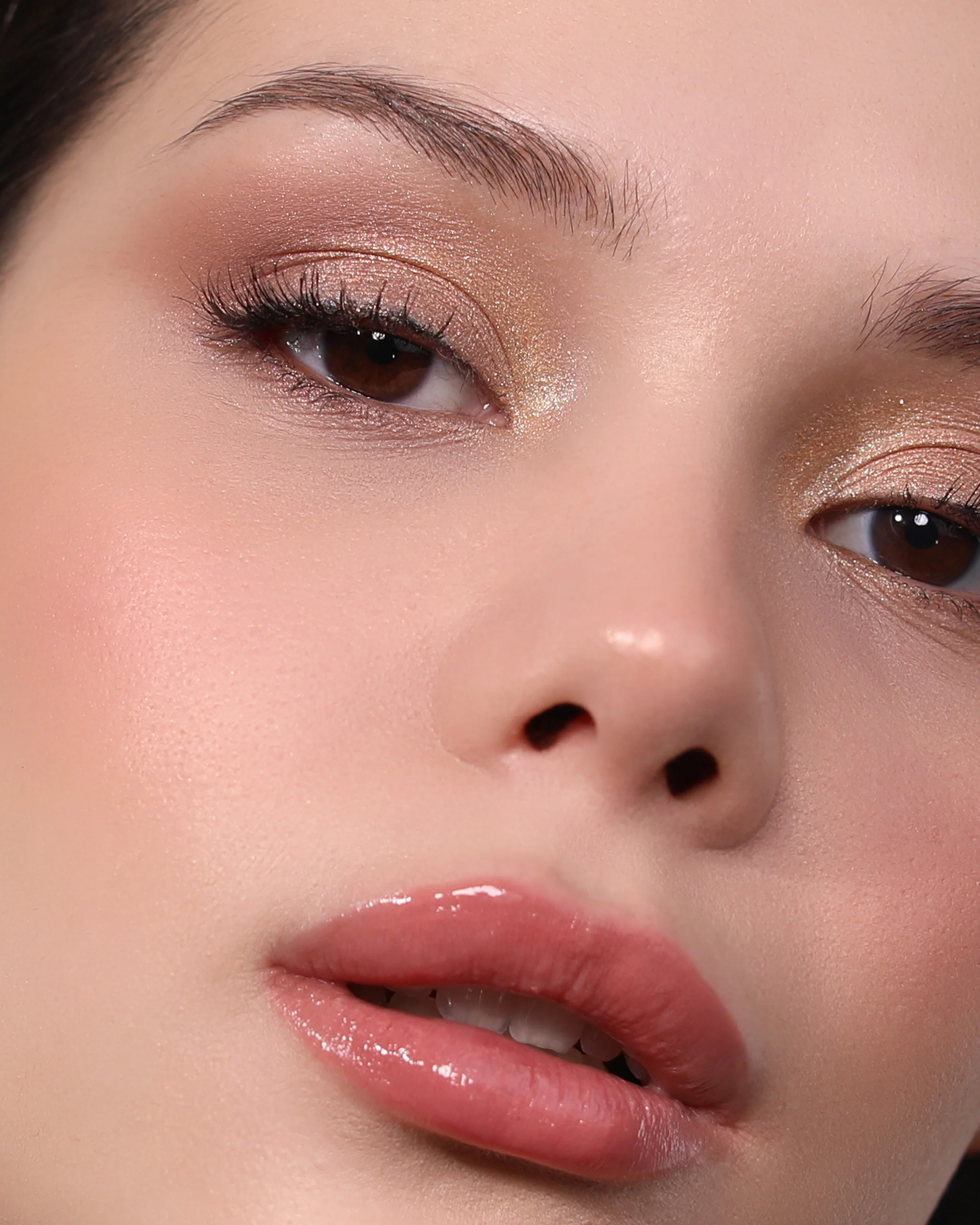 Cosmic Desire Eyeshadow Palette - Image 7