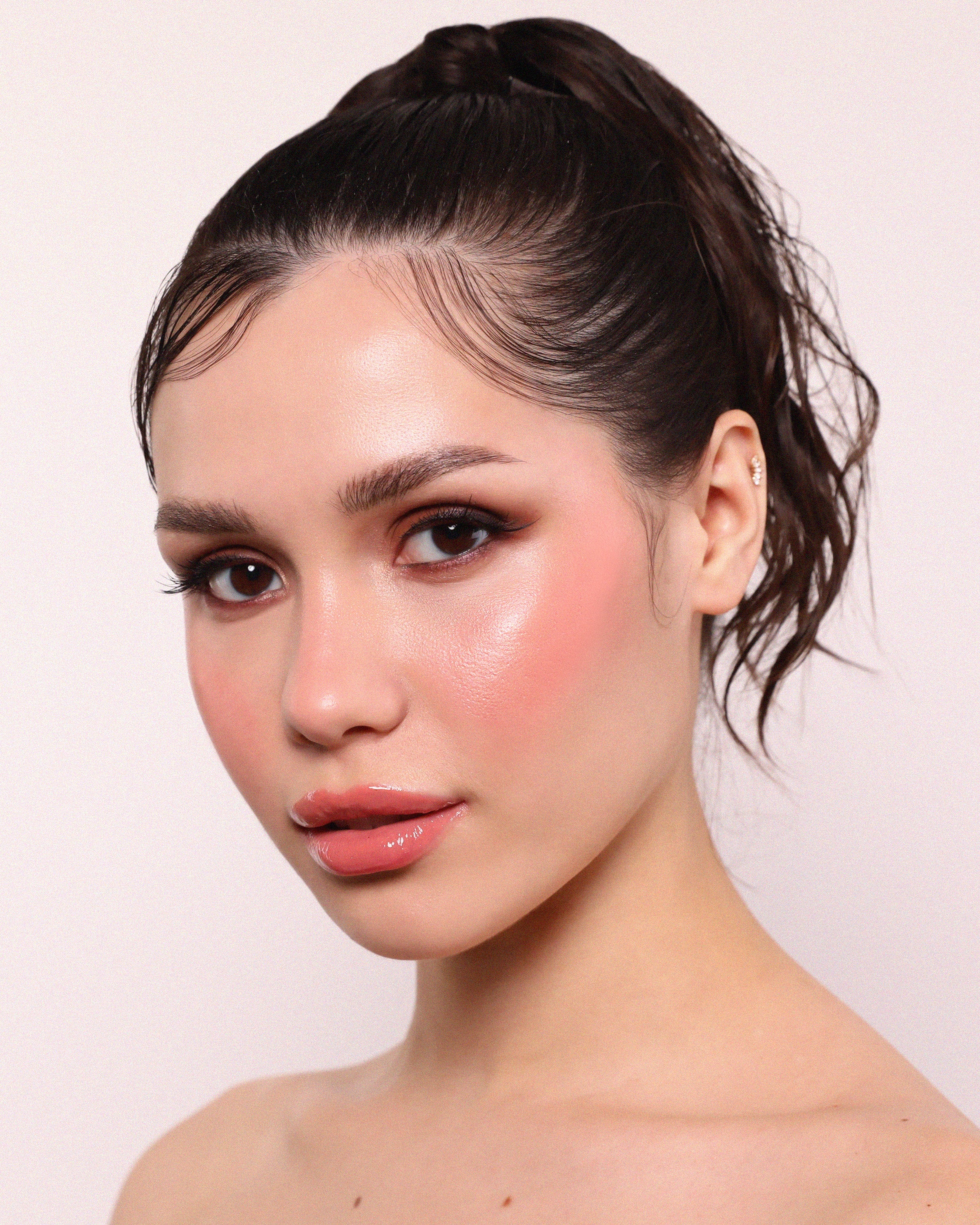 Love Steady Shimmer Blush (001, Dreamful) - Image 3