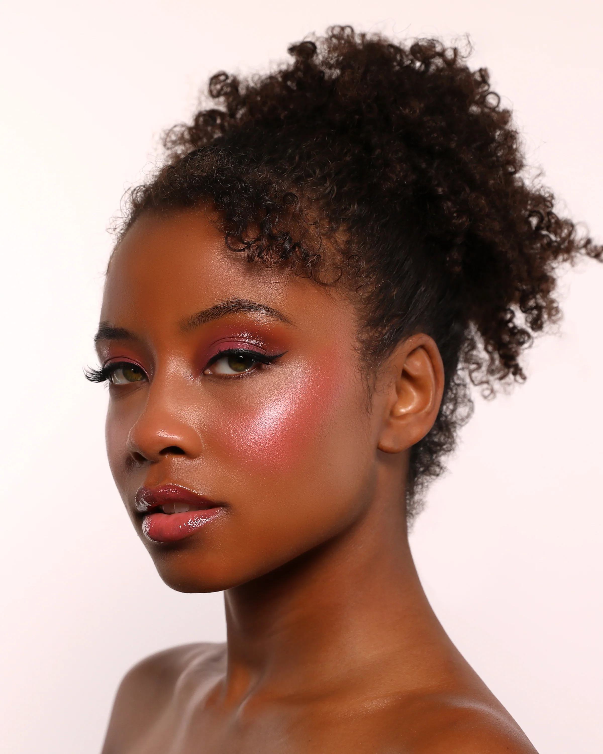 Love Steady Shimmer Blush (002, So Lucky) - Image 3