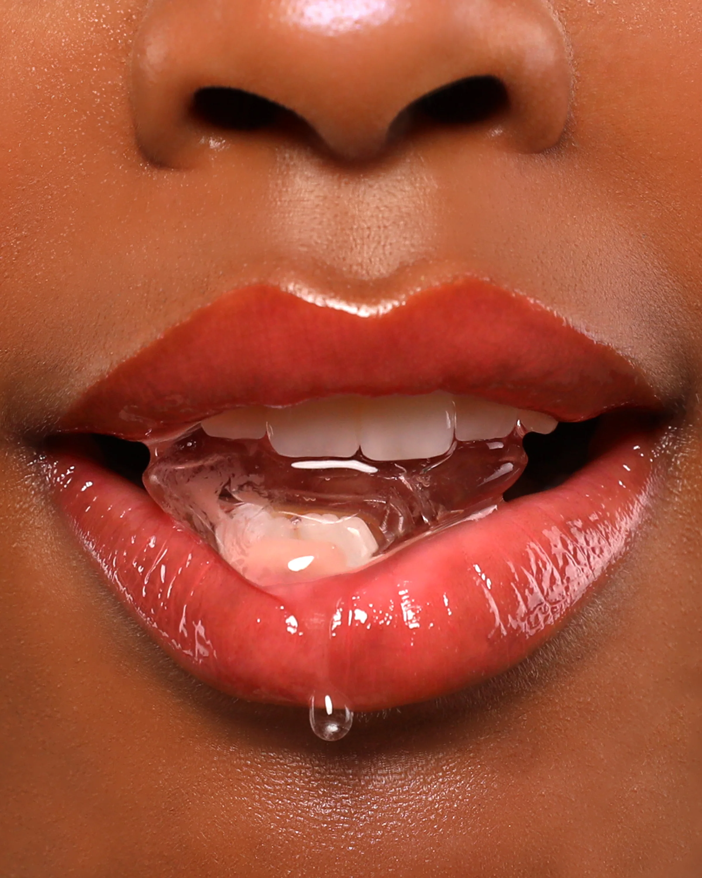 Maxi Pout Lip Gloss (003, Bubble Pop) - Image 4