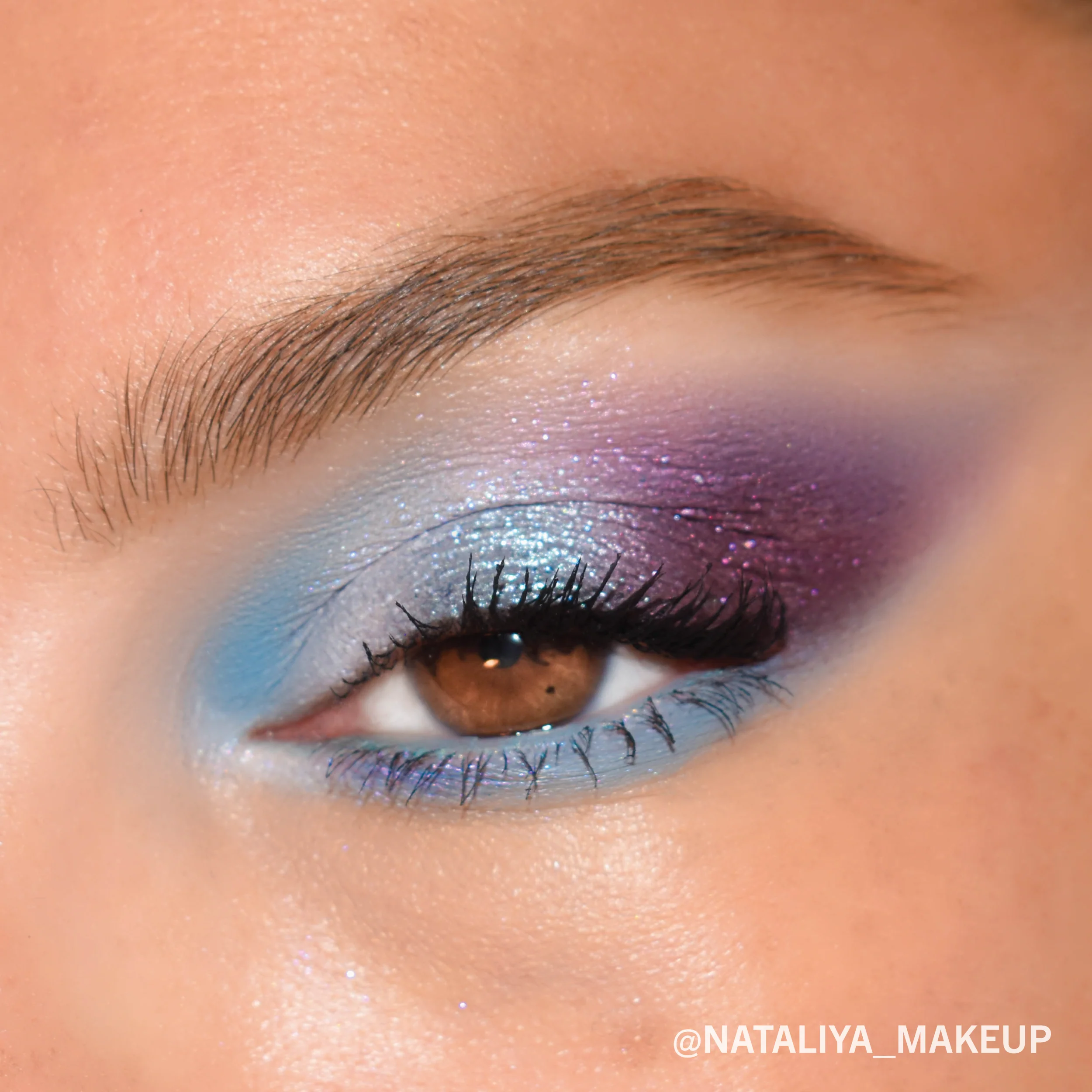 Pretty Little Thoughts Eyeshadow Palette - Image 5